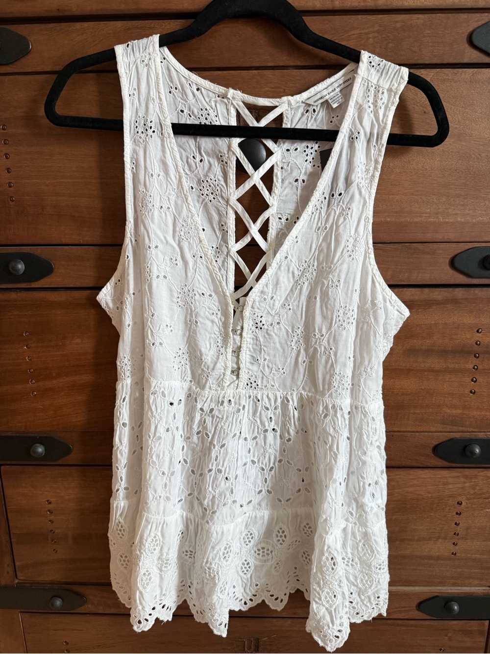 White Eyelet Lace-Up Sleeveless Top- M